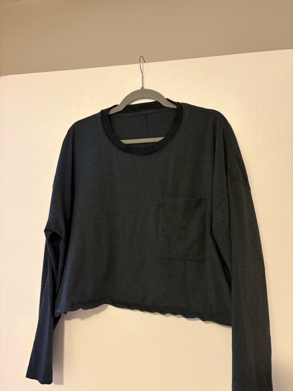 Lululemon Long-Sleeve Cropped Pocket Top - Picture 3 of 9